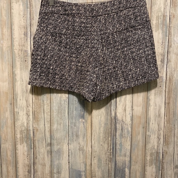 Forever 21 black and white tweed shorts | Size 27 - Picture 5 of 9